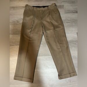 Savane 32x30 men’s dress pants brown khaki pleated.